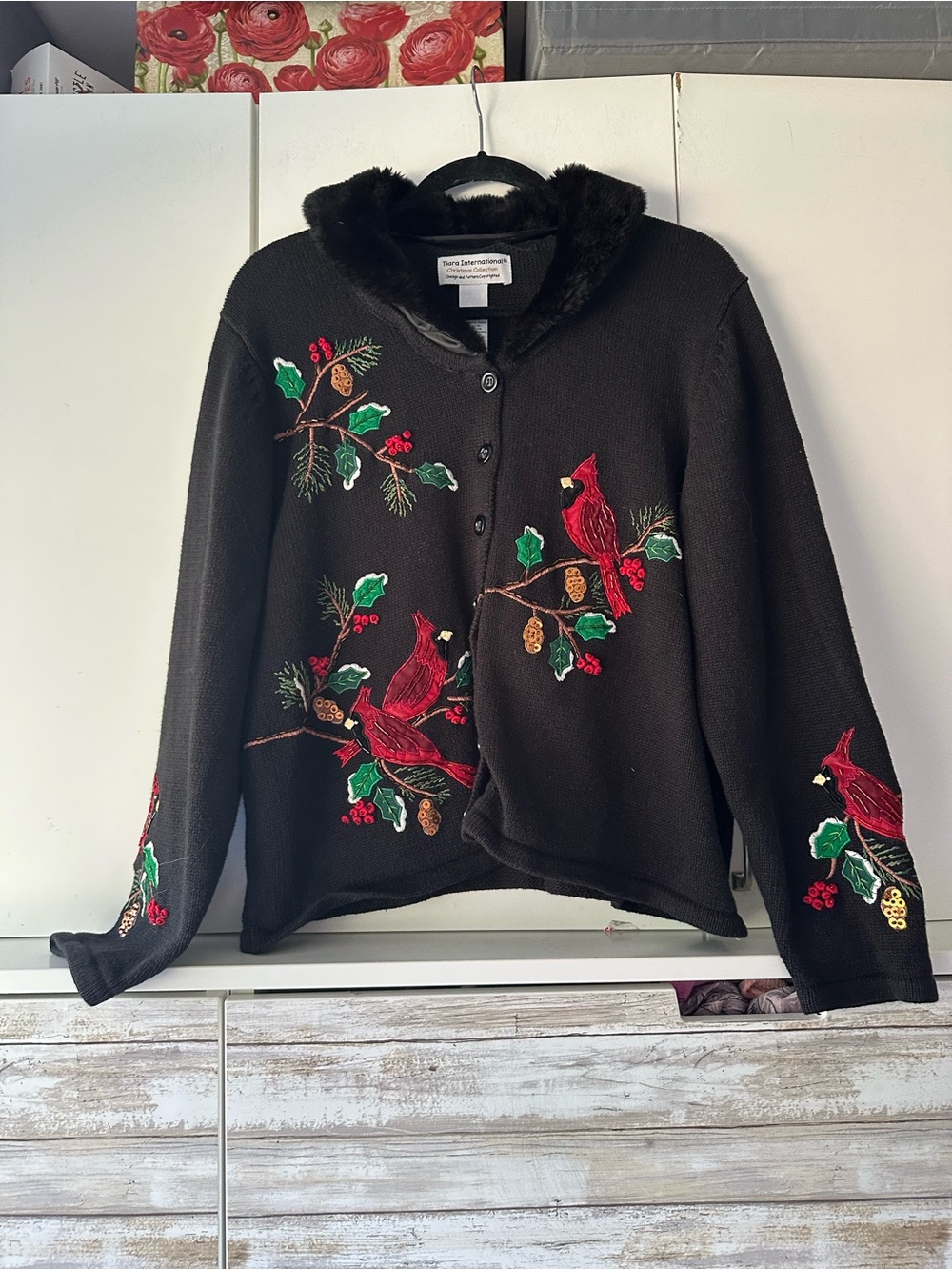 🎄 Tiara International Christmas Cardigan XL Cardinal Faux Fur Collar Vintage